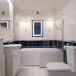 New Trendy At The Perfect Location Appartement Budapest