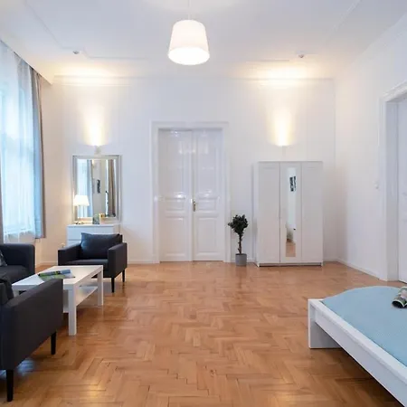 Appartamento New Trendy At The Perfect Location Budapest